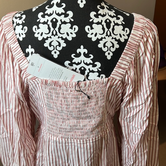 Cabi Carnival Top (style 5890) - Picture 10 of 16